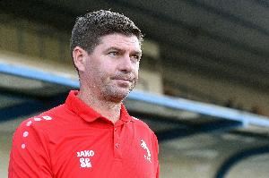 💰理财高手！太阳报：杰拉德球员时开公司，现市值已近1000万镑