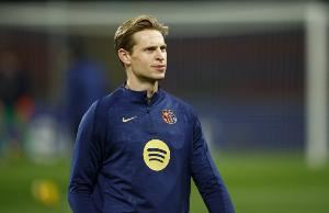 原本要付3750万！每体：德容同意续约至2029年，此前工资继续延期