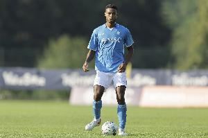 记者：伊普斯维奇追求那不勒斯的卡尤斯特，球员想回归