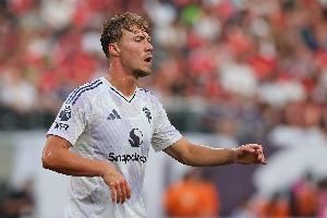 记者：米兰首次正式接触霍伊伦经纪人，正讨论租借+选择买断交易