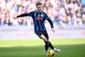 德天空：科莫50万欧租博洛尼亚后卫波施达协议，强制买断550万欧