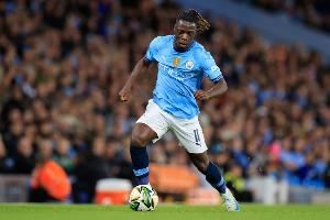 状态爆棚！曼晚：多库+哈兰德组合威力大，多库能突能传帮助队友