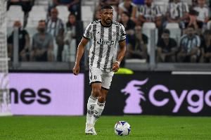 米体：布雷默将缺战尤文对阵米兰 K-图拉姆将与麦肯尼竞争首发