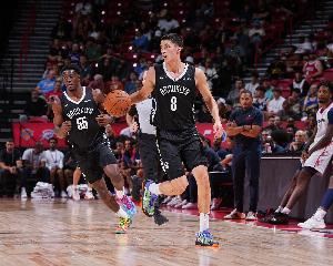 没啥表现！篮网8号秀杰明21分钟4投1中仅得2分4助攻2抢断