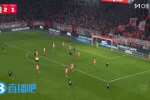 93分钟绝平！凯恩头球破门，拜仁2-2扳平柏林联合