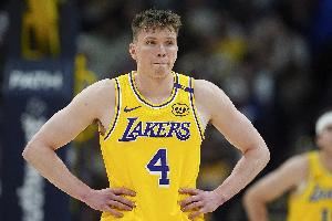 垃圾时间各种进!克内克特7中6&三分5中4拿到16分